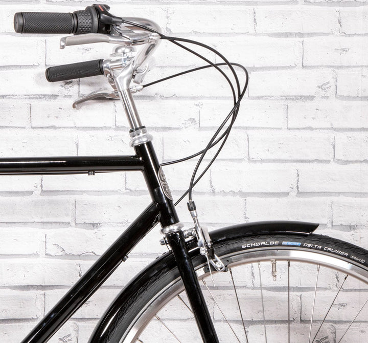 Pelago 3 Speed Bristol black Medium Vintage roadster front upper detail handlebar (6613418770483)