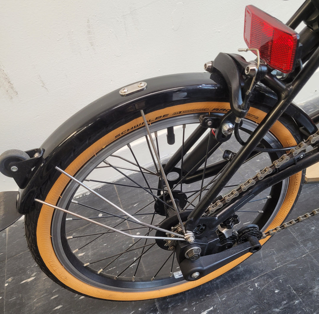Custom Brompton - C Line Urban 2 Speed - Flame Lacquer - Low Handlebar 2023