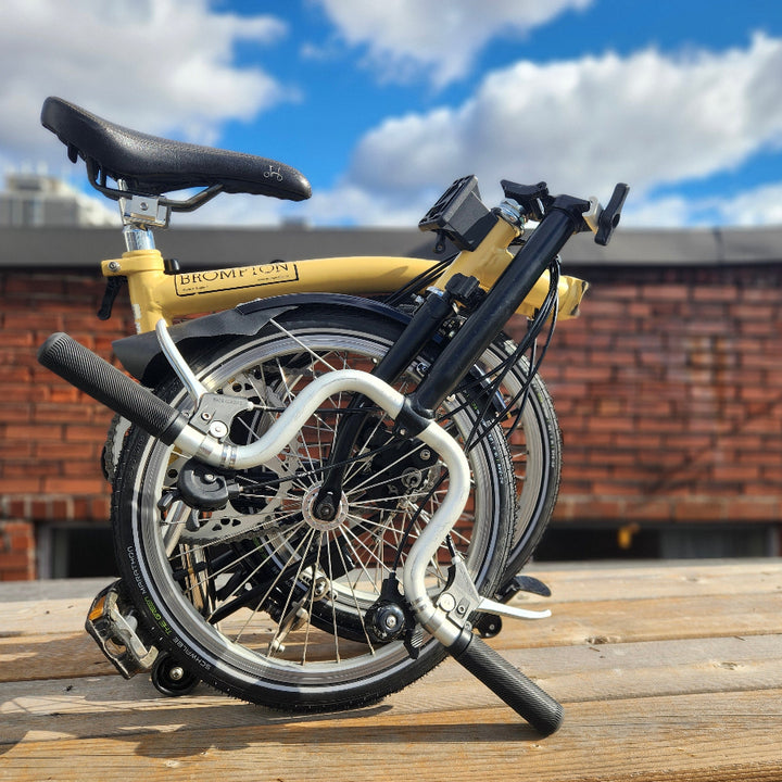 Brompton Exchange -M6L - 6 Speed - High Handlebar Sand & Black (2011)