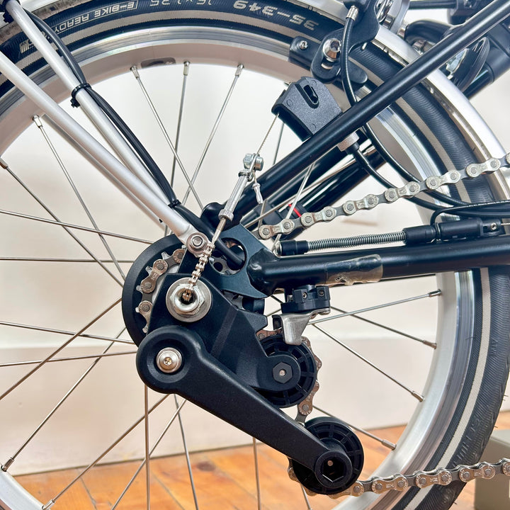 Brompton Exchange - C Line Explore 6 Speed - High Handlebar w/ Rack - 2022