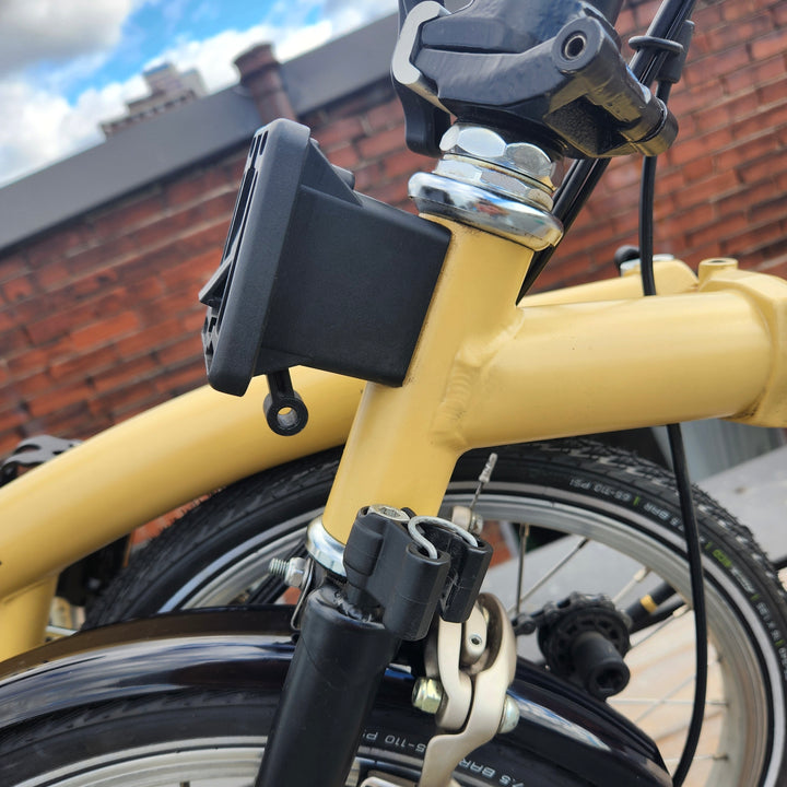 Brompton Exchange -M6L - 6 Speed - High Handlebar Sand & Black (2011)