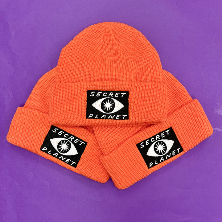 SECRET PLANET - Orange Starry Eye Toque