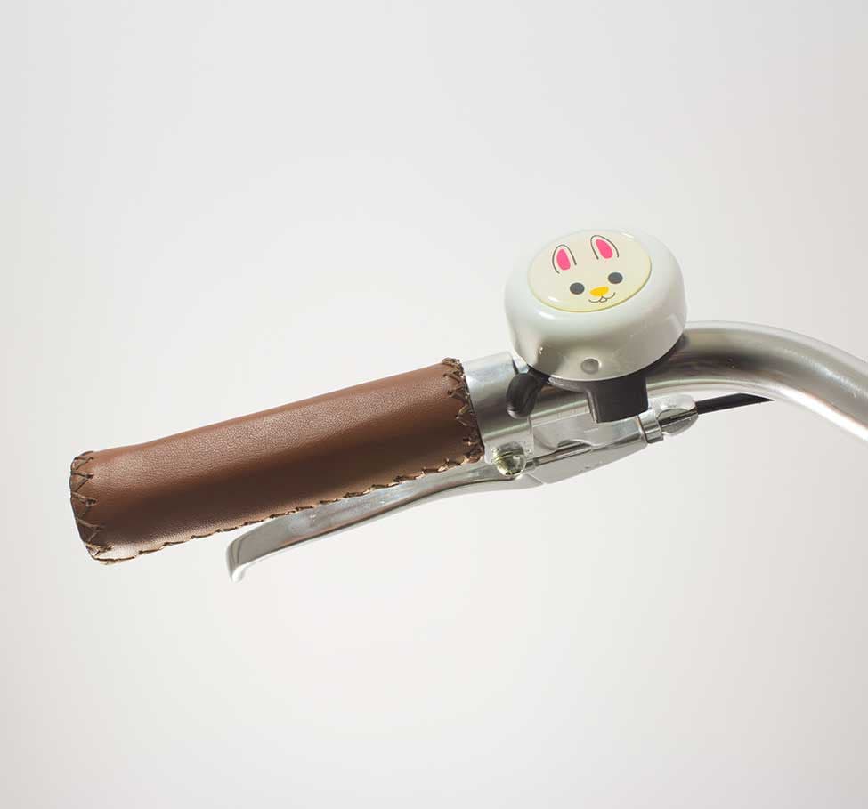 49N CRAZY CRITTER WHITE RABBIT BICYCLE BELL  (7907241987)
