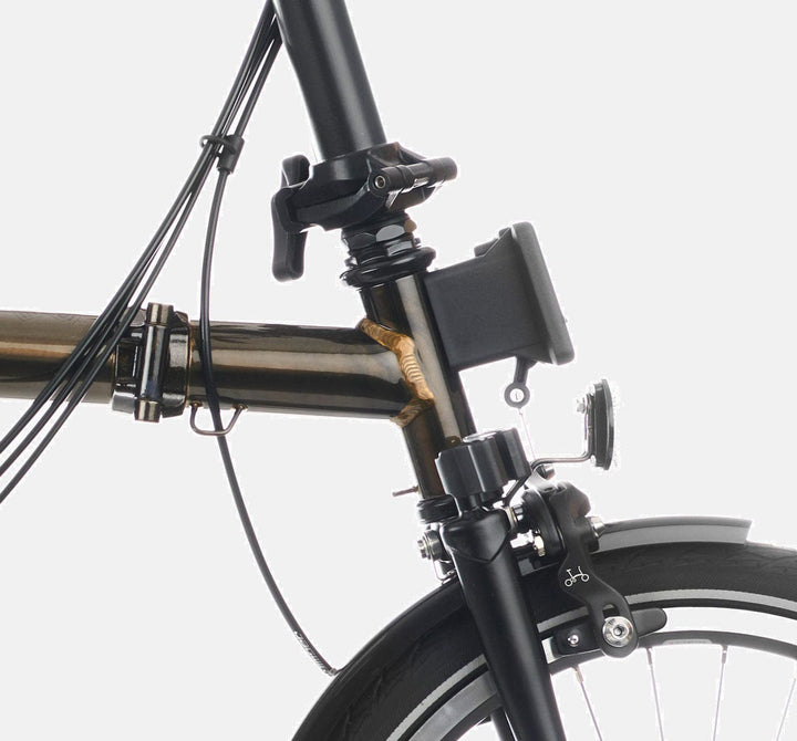 2023 Brompton C Line Explore Mid Handlebar 6-speed folding bike in BLack Lacquer - Front Carrier Block