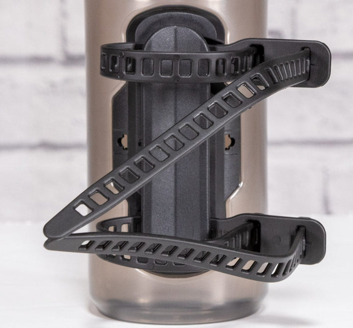 Fidlock Cageless Water Bottle - 600mL with Universal Base Adapter detail view of mount on bottle