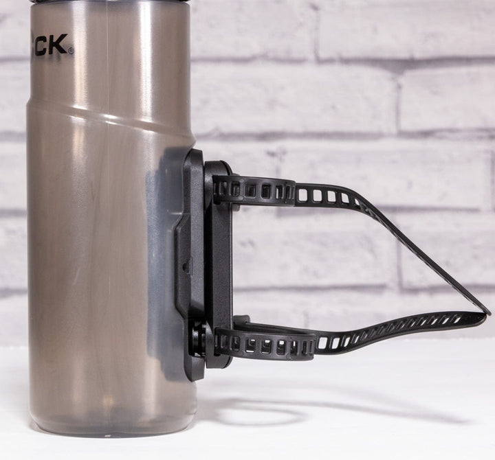 Fidlock Cageless Water Bottle - 600mL with Universal Base Adapter side view of the bottle with mount