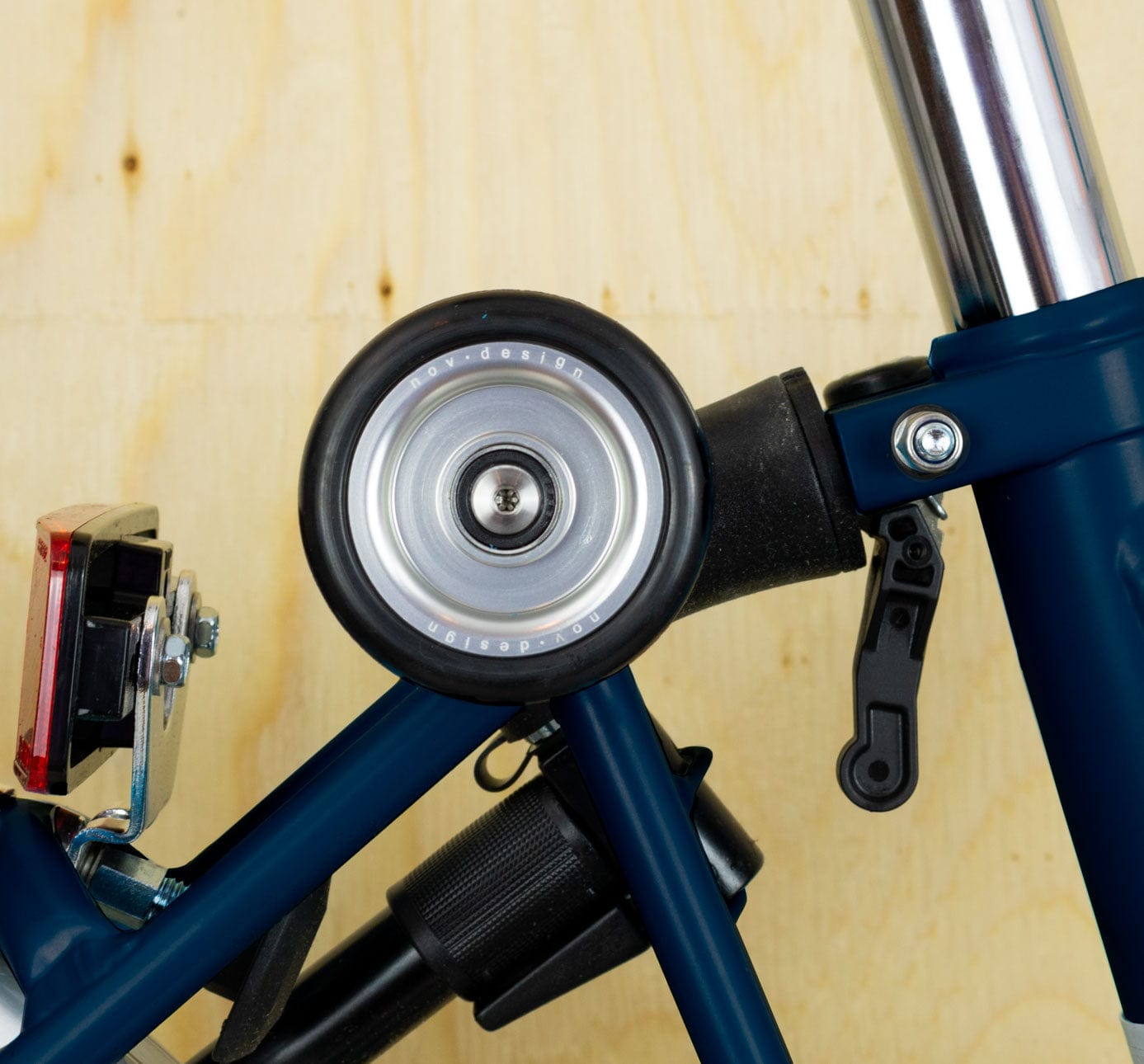 Nov Design Reversible Easy Wheels - Specialist Brompton Upgrades