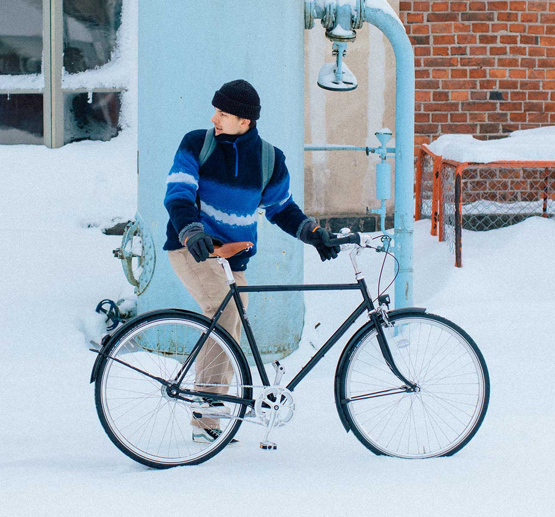 Pelago Bristol Vintage 3-Speed City Bike - Winter and All Season - Black in SNow (6617633325107)
