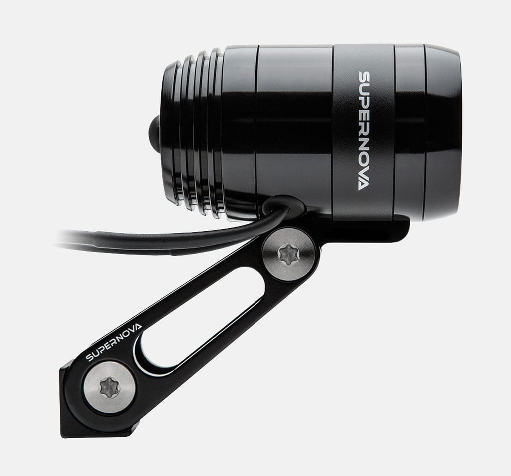 supernova e3 pro 2 dynamo front light