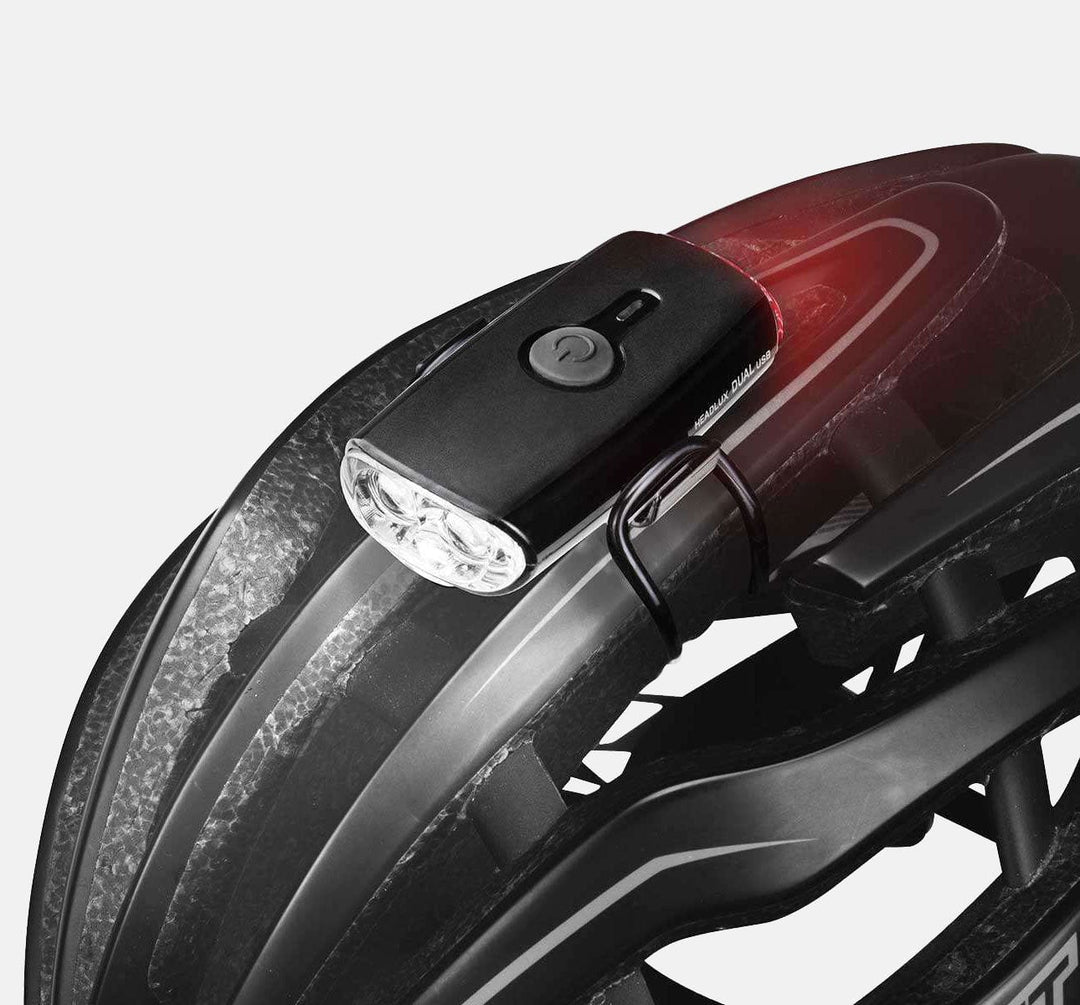 Topeak Headlux Dual USB Bicycle Light Mounted On Helmet (1847594942515)